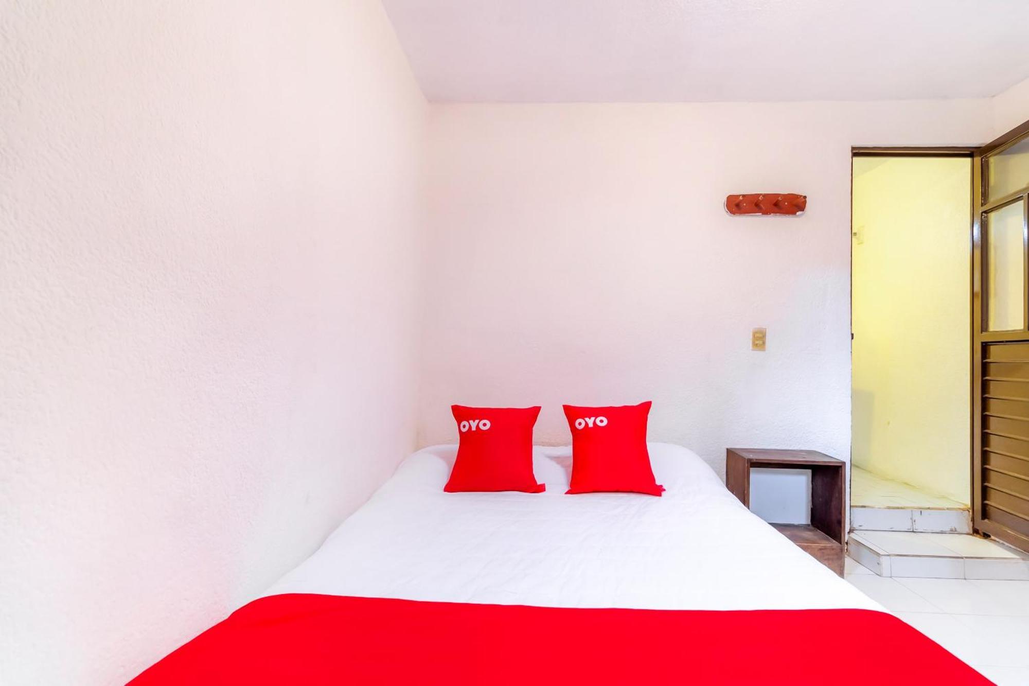 Oyo Hotel La Luna, Templo De Santo Domingo De Guzman San Cristóbal de Las Casas Eksteriør bilde