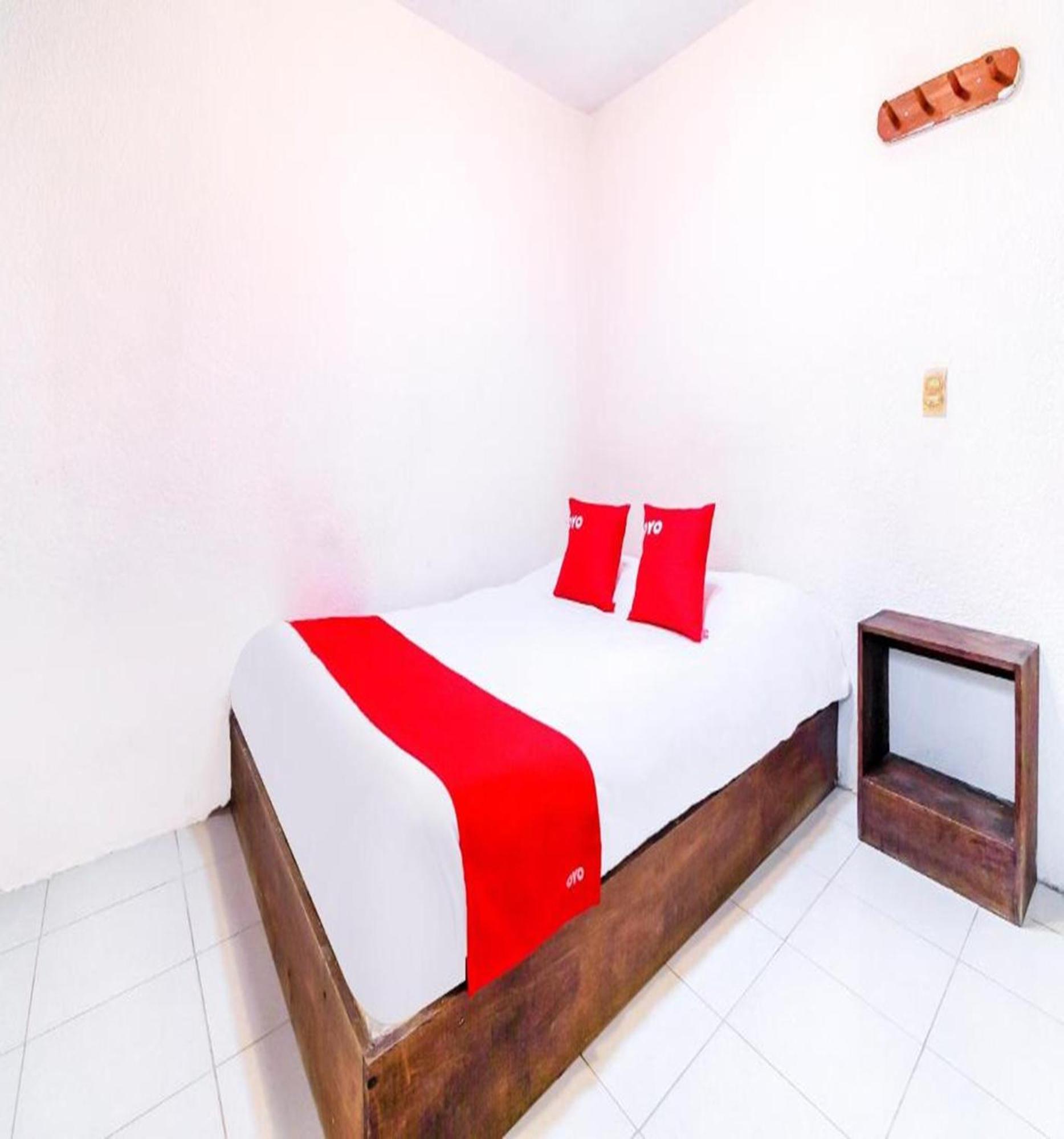 Oyo Hotel La Luna, Templo De Santo Domingo De Guzman San Cristóbal de Las Casas Eksteriør bilde